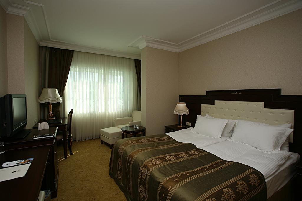 Latanya Palm & Spa Airport Antalya Extérieur photo